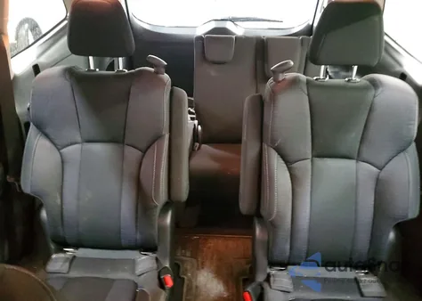 2020 Subaru Ascent Premium из США, поврежденный, VIN 4S4WMAFD9L3407716